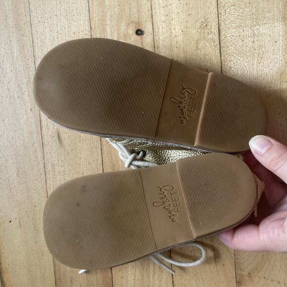 Monkey Feet Metallic Gold Leather Lace Up Booties Girls Size 3-4 Year Old‎ - Picture 8 of 9